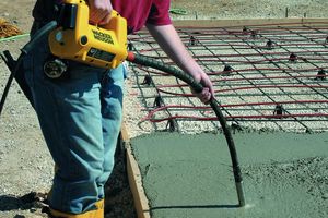 Як вибрати вібратор для бетону?