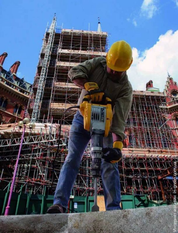 Молоток відбійний мережевий DeWALT D25951K