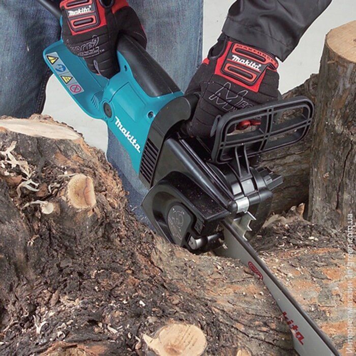 Электропила MAKITA UC3530A