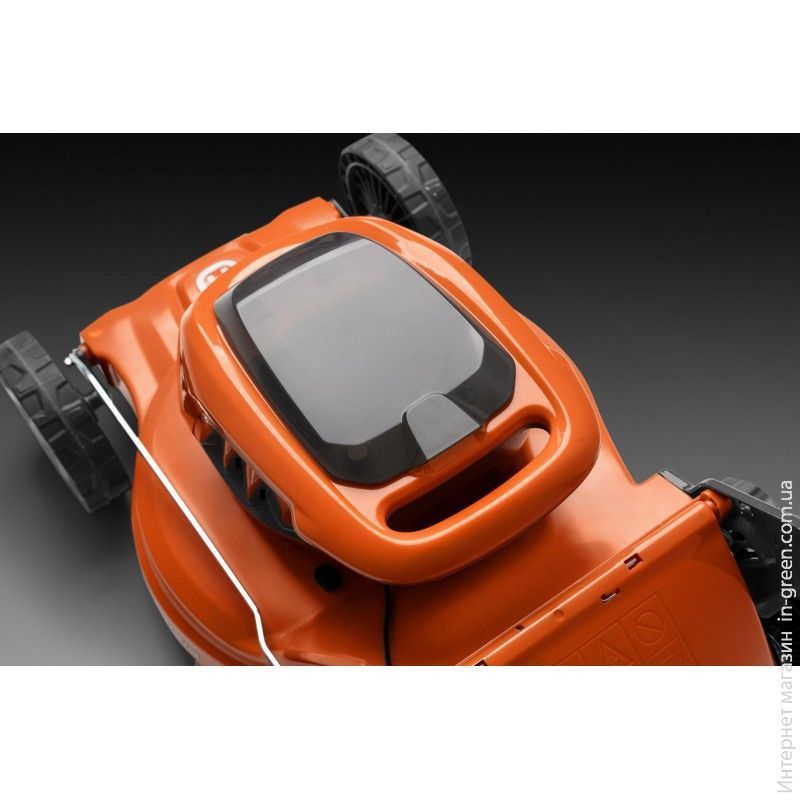 Акумуляторна газонокосарка Husqvarna LC 137i КІТ (9705009-04)