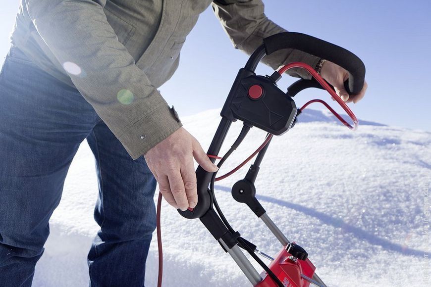 Снегоуборщик AL-KO SnowLine 46 E (112932)