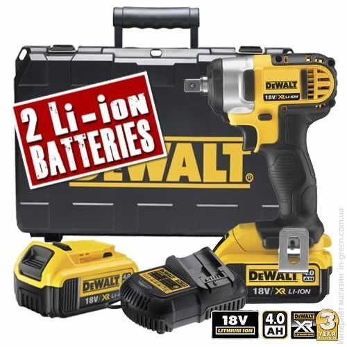 Шуруповерт DEWALT DCF880M2