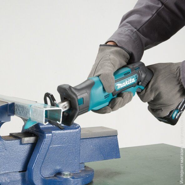 Пила шабельна MAKITA JR105DZ