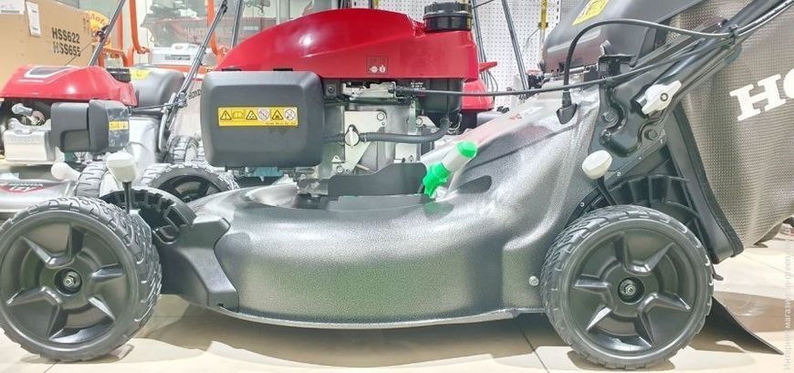 Газонокосарка бензинова Honda HRN 536 C1
