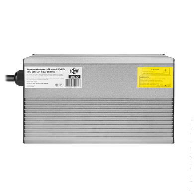 Зарядний пристрій для акумуляторів LogicPower LiFePO4 48V (58.4V)-60A-2880W-LED