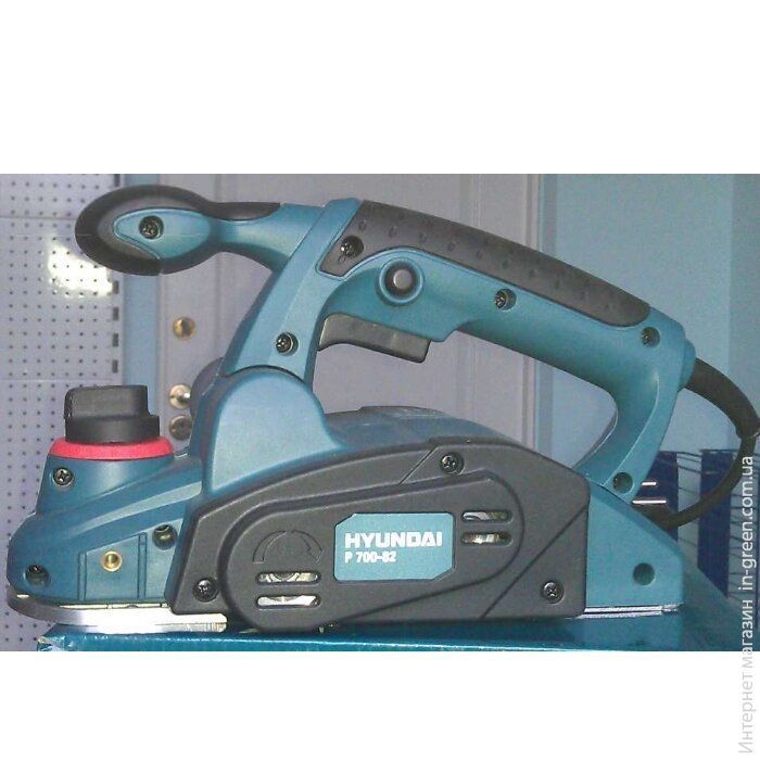 Електрорубанок HYUNDAI P 700-82
