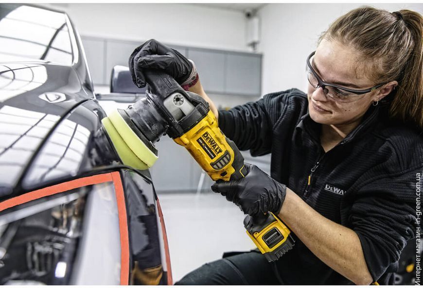 Шлифмашина полировальная DEWALT DCM848P2