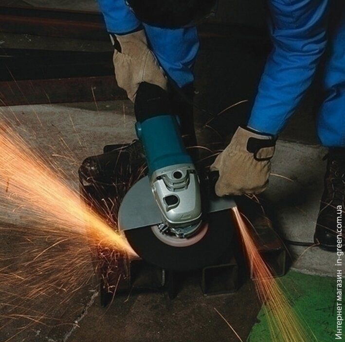 Болгарка (кутова шліфмашина) MAKITA GA9010C