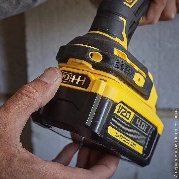 Акумуляторна батарея STANLEY SFMCB204