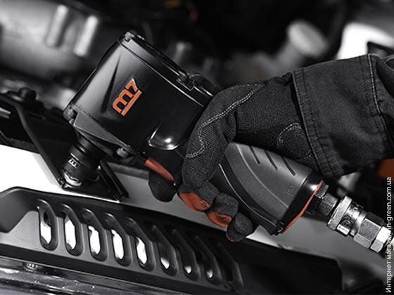 Пневматический гайковерт Mighty Seven NC-4630Q