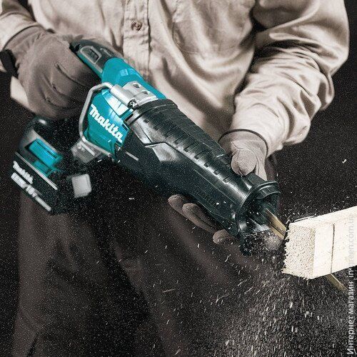 Пила сабельная MAKITA DJR187RME