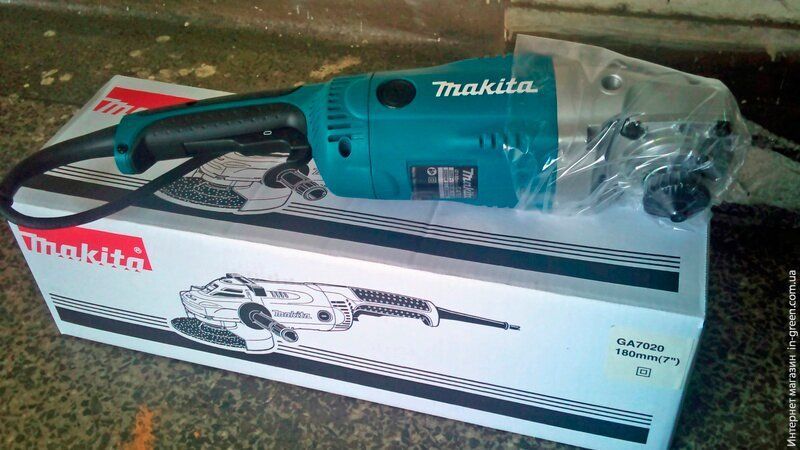 Болгарка (угловая шлифмашина) MAKITA GA7020