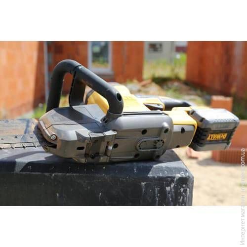 Пила акумуляторна Алігатор DEWALT DCS396T2