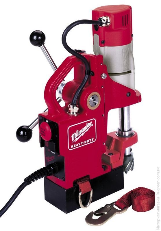 Стойка электромагнитная Milwaukee MDE 38 Compact