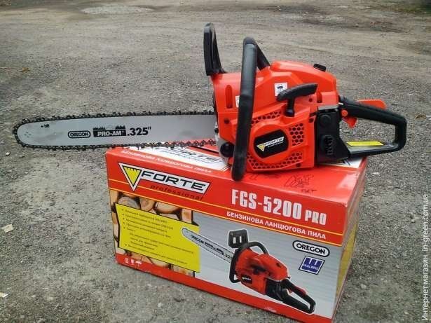 Бензопила FORTE FGS 5200 PROF