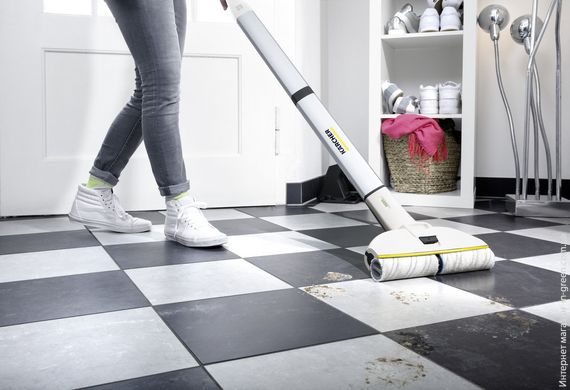 Пилосос ручний миючий KARCHER FC 3 Cordless Premium акумуляторний (1.055-360.0)