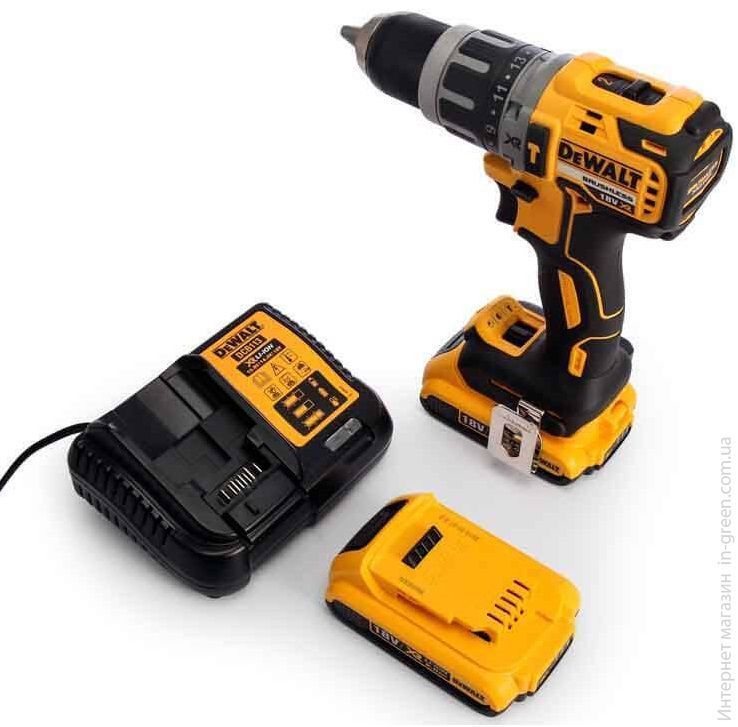 Дриль-шуруповерт ударна DEWALT DCD796D2