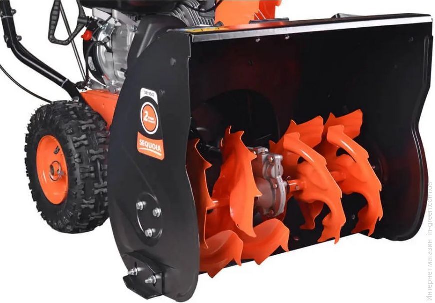 Снегоуборщик специальный SEQUOIA SST6562