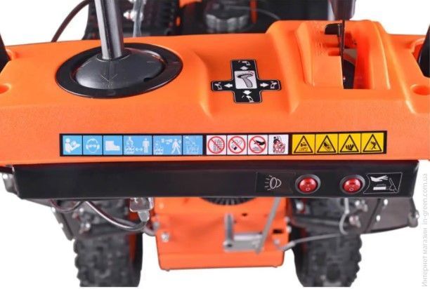 Снегоуборщик специальный SEQUOIA SST7062LCT