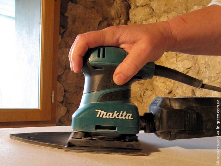 Шлифовальная машина MAKITA BO4565