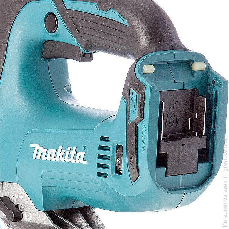 Лобзик MAKITA DJV182Z
