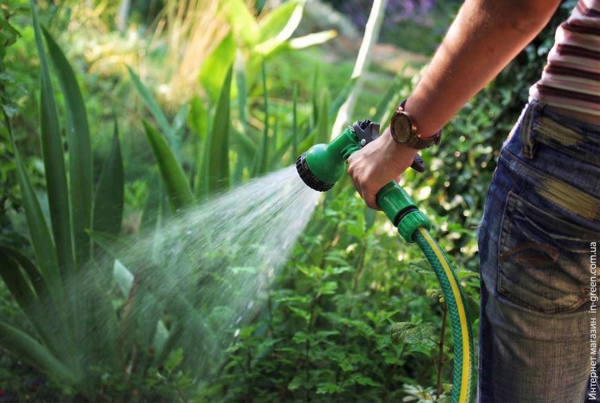 Шланг садовый 2Е AquaFlex Emerald Pro 3/4&Prime; 50 м 4 слоя 20 бар -10&hellip;+60&deg;C ороситель 2 коннектора адаптер