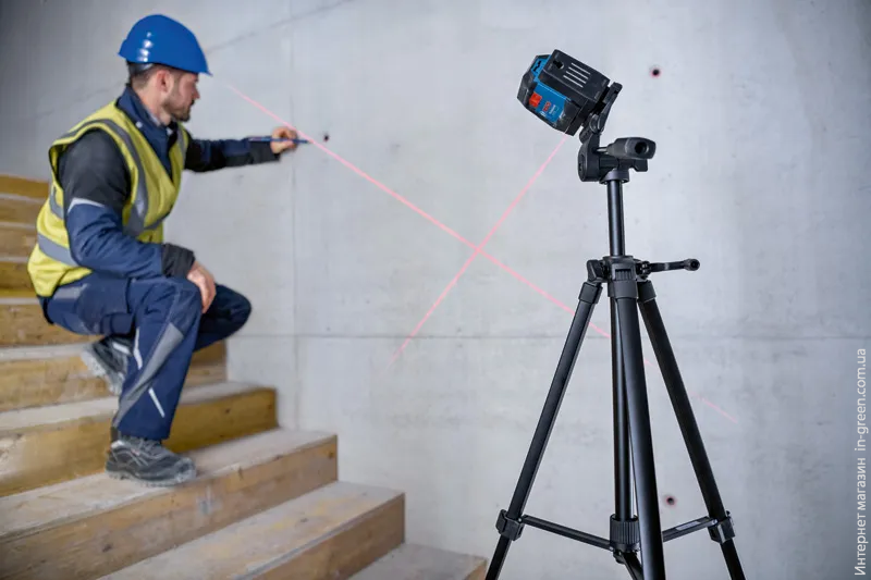 Лазерный нивелир Bosch GLL 12-22 (0601065220)