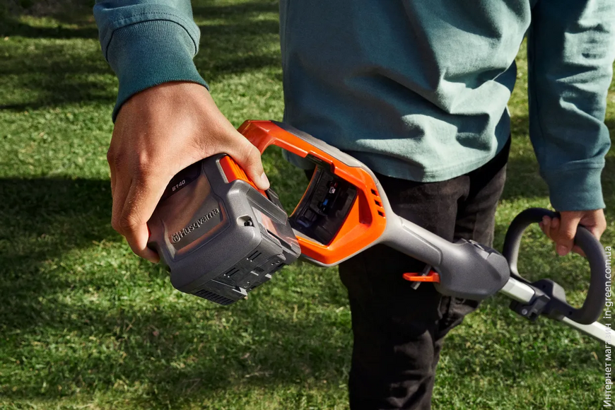 Аккумуляторный триммер Husqvarna 215iL KIT (9705360‑03)