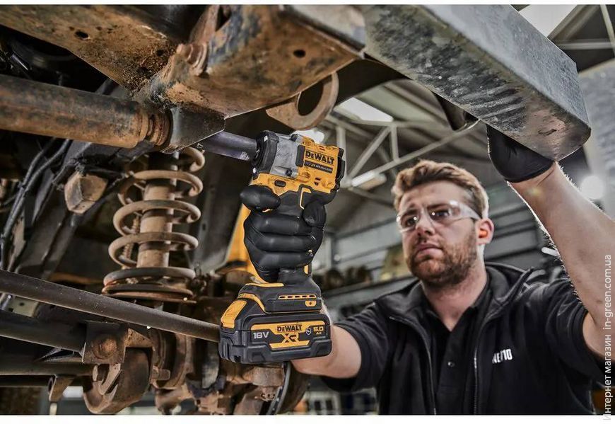Гайковерт ударний акумуляторний безщіточний DeWALT DCF923P2G