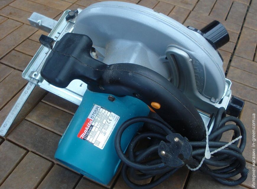 Пила дисковая по дереву MAKITA HS7100