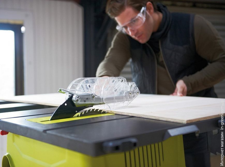 Циркулярная пила RYOBI RTS1800EF-G