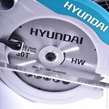 Циркулярна пила HYUNDAI C 1800-210