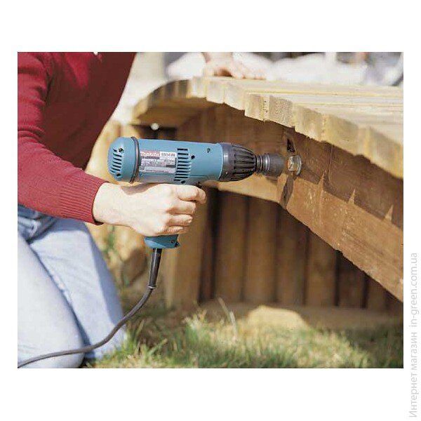 Гайковерт MAKITA 6904VH