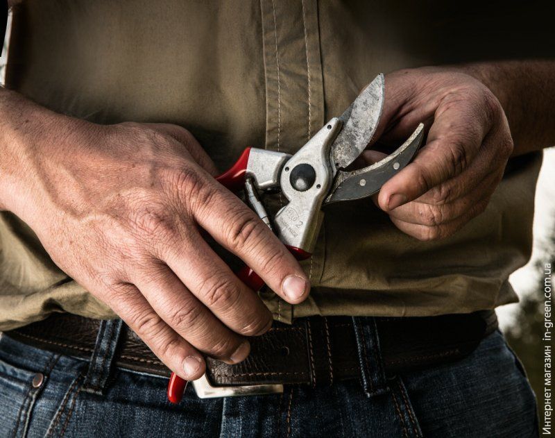 Садовий секатор FELCO 2