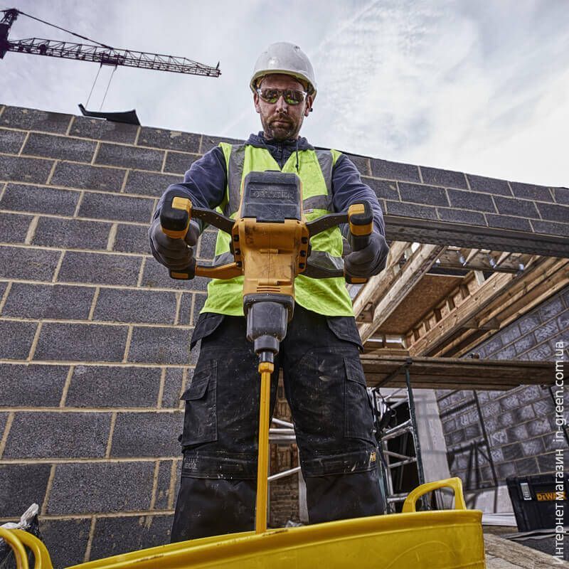 Дрель миксер DEWALT DCD240N