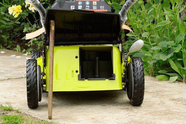 Газонокосилка RYOBI RLM4617SM