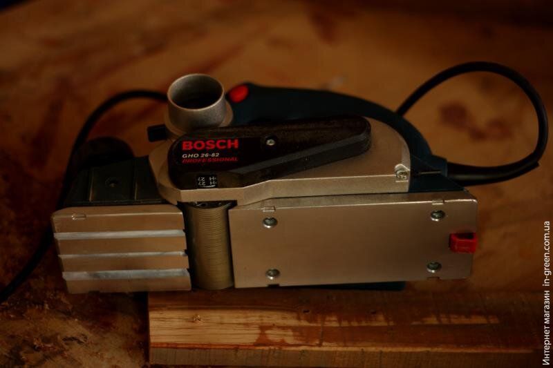 Електрорубанок BOSCH GHO 26-82 (0601594103)