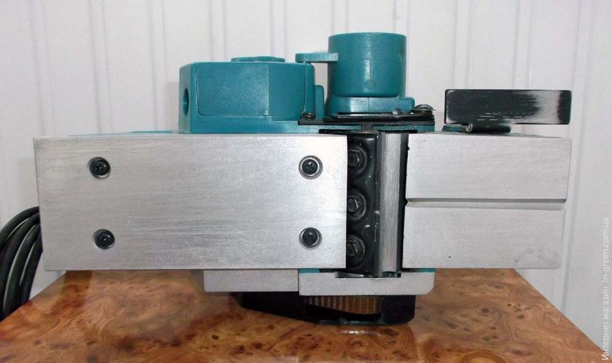 Электрорубанок MAKITA N1923B