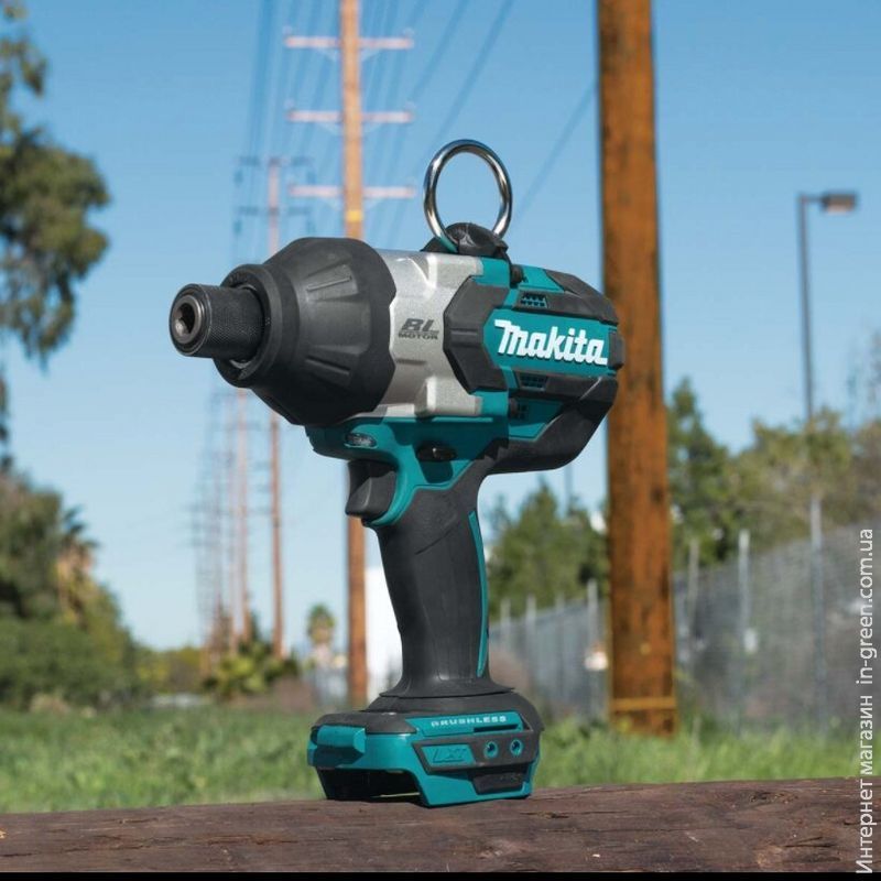 Аккумуляторный гайковерт MAKITA DTW800Z