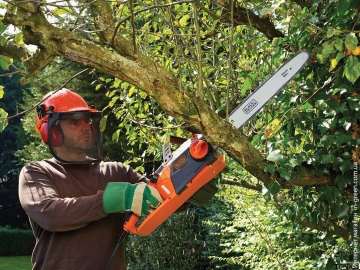 Електропила BLACK&DECKER CS2245