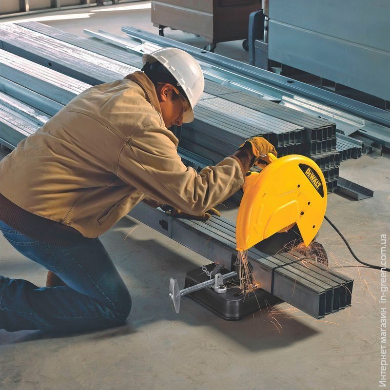 Монтажная пила DEWALT D28710