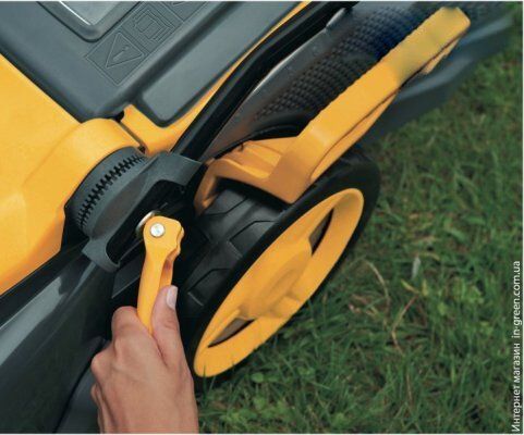 Газонокосилка STIGA COMBI 40E