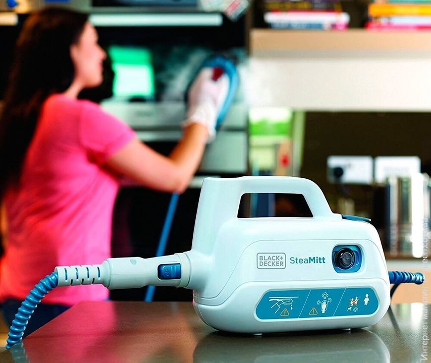 Пароочиститель Black+Decker FSH10SMP
