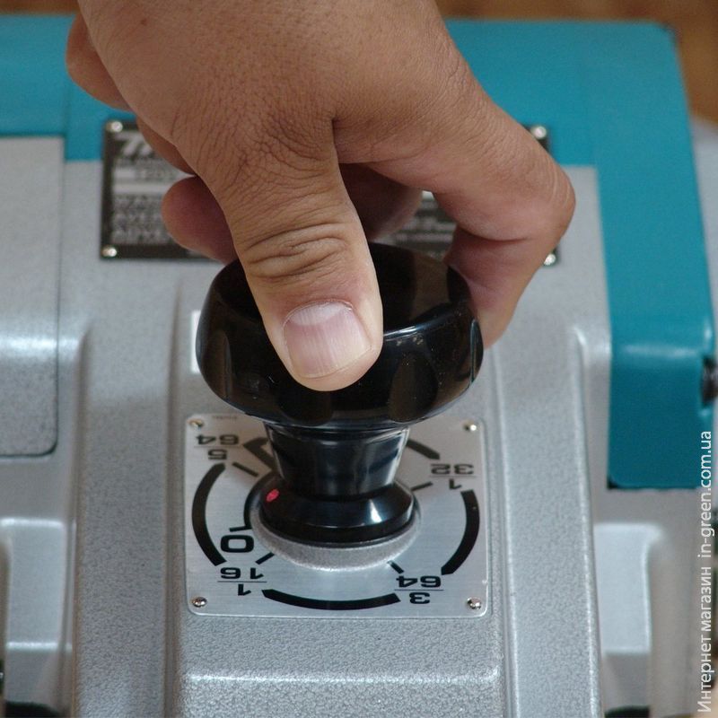 Электрорубанок MAKITA 1806B