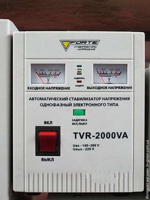 Релейний стабілізатор FORTE TVR-2000VA