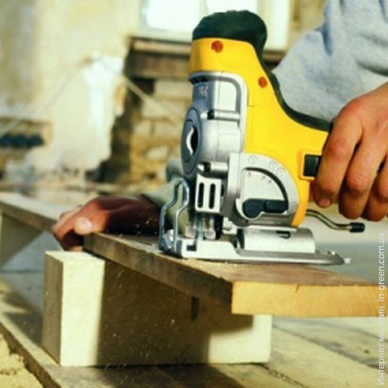Лобзик DEWALT DW333K
