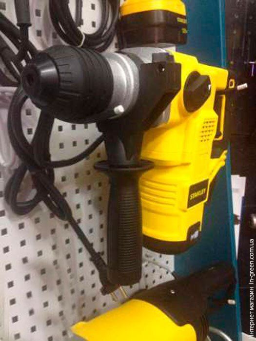 Перфоратор STANLEY STHR323K