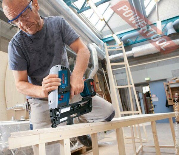 Электромолоток BOSCH GSK 18 V-LI