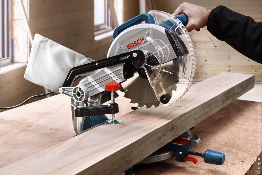 Пила торцювальна BOSCH GCM 216 (0601B33000)