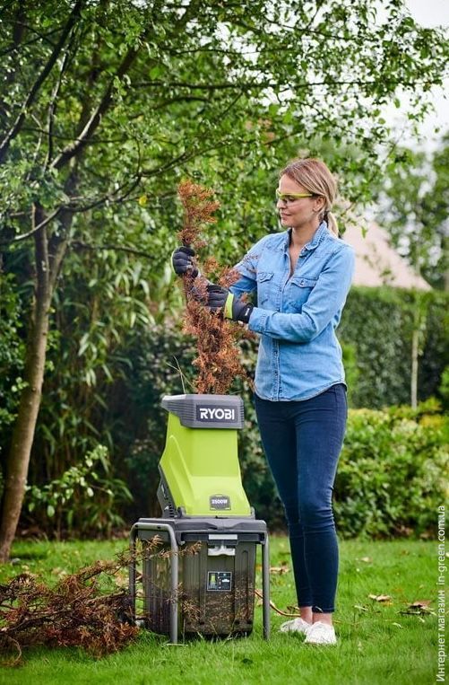 Измельчитель садовый сетевой Ryobi RSH2545B (5133002512)